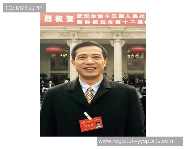 武汉羽毛球队快攻战术解析与羽毛球热点动态探讨